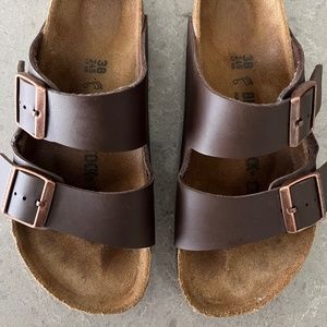 Birkenstock Arizona Sandals - EUC